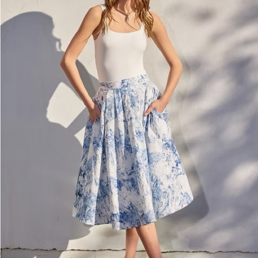 Blue & White Toile Print Midi Skirt - Picture 6 of 6